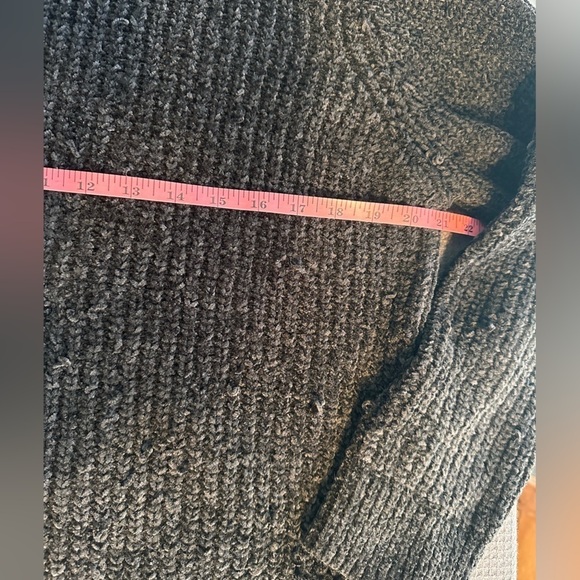 Forever 21 Black Chunky Loose Knit Turtleneck Size Large Academia Whimsigoth - Picture 11 of 14